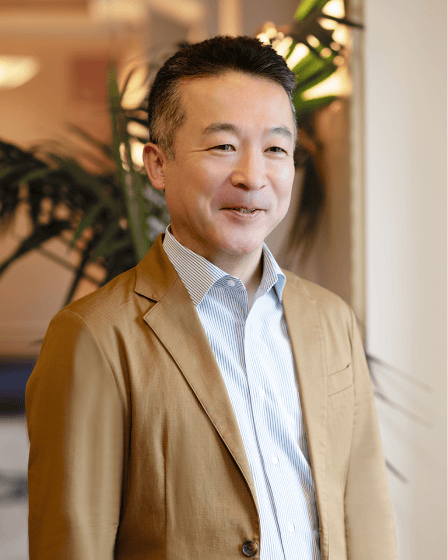 業務管理本部 人事総務部長 石川 茂弘